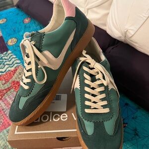 Dolce Vita NOTICE Sneakers - Green Suede